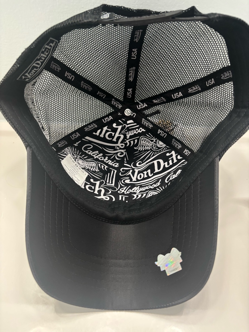 Von Dutch Black Satin Embroidered Trucker Hat Y2K Mesh Snapback NWT - Picture 6 of 9